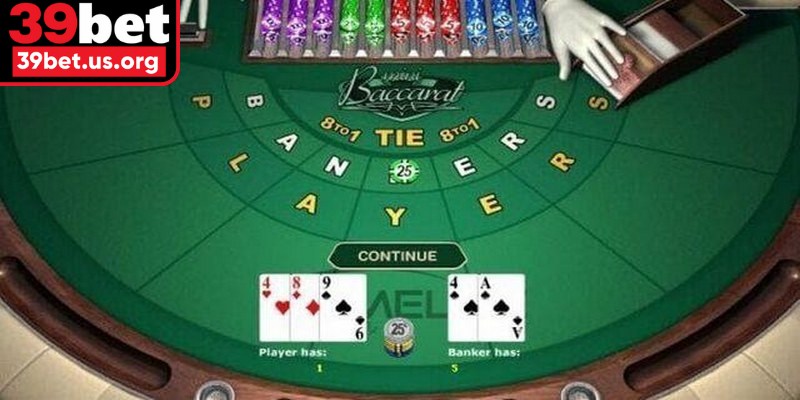 Khi nhận hiệu lệnh từ dealer, các quân bài sẽ được mở ra công bằng